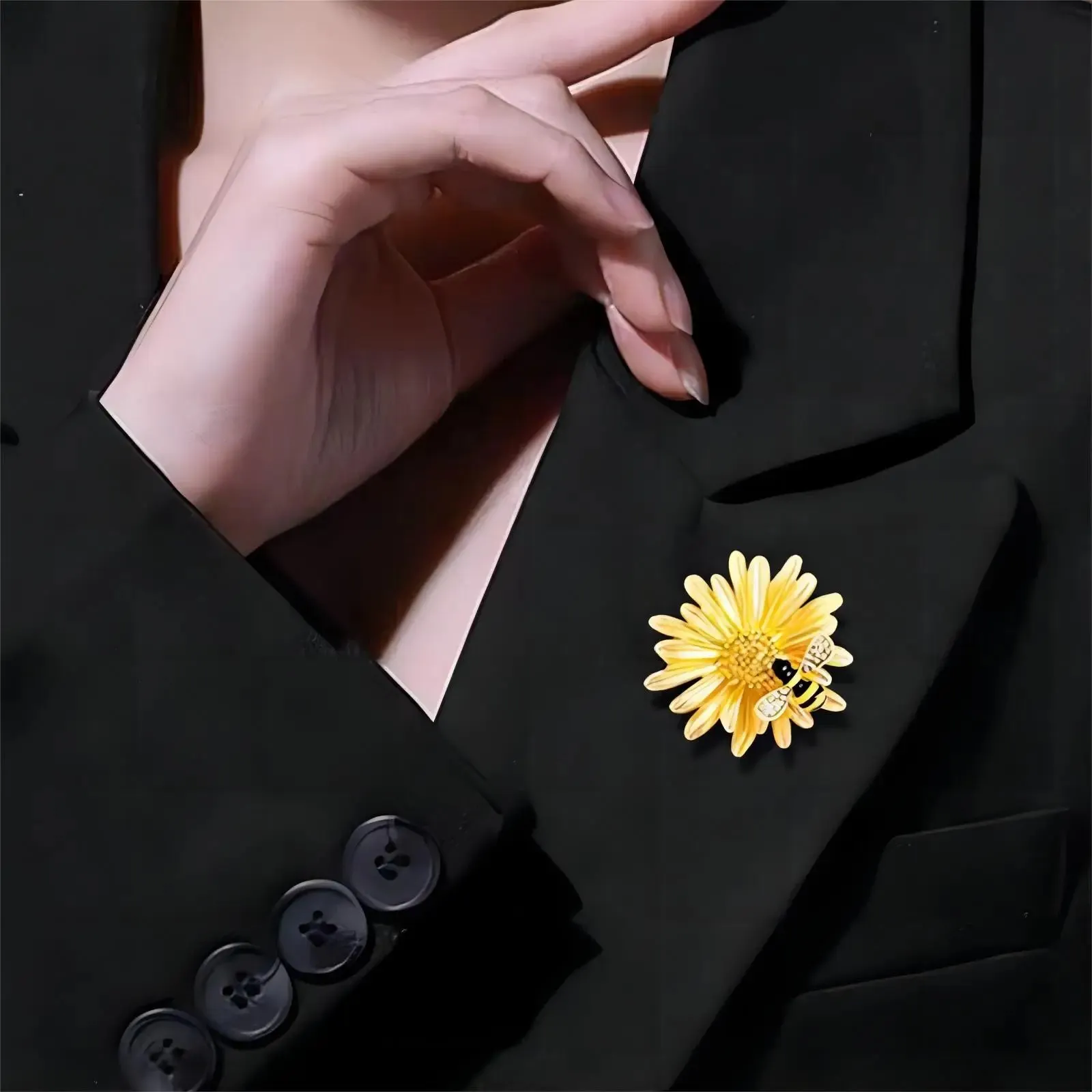 Canan Novelty Brooch Pin