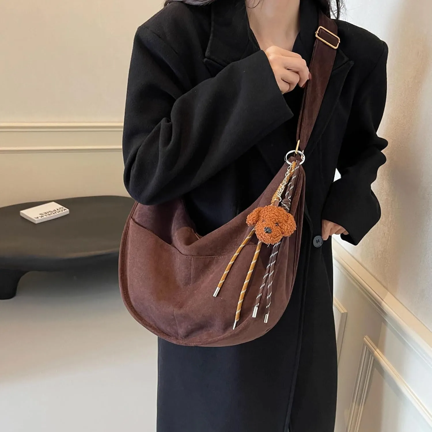 Casual Messenger with Cute Pendant Faux Suede Crossbody Bag with Accessories Bag Chic Shoulder Hobo Bag Travel Daypacks