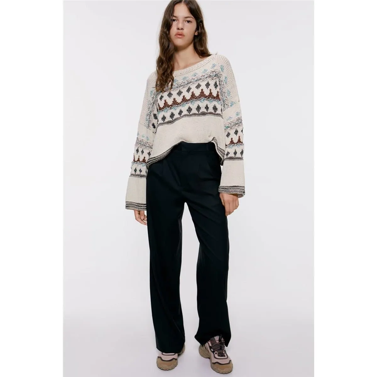 ETHNIC WARM SWEATER