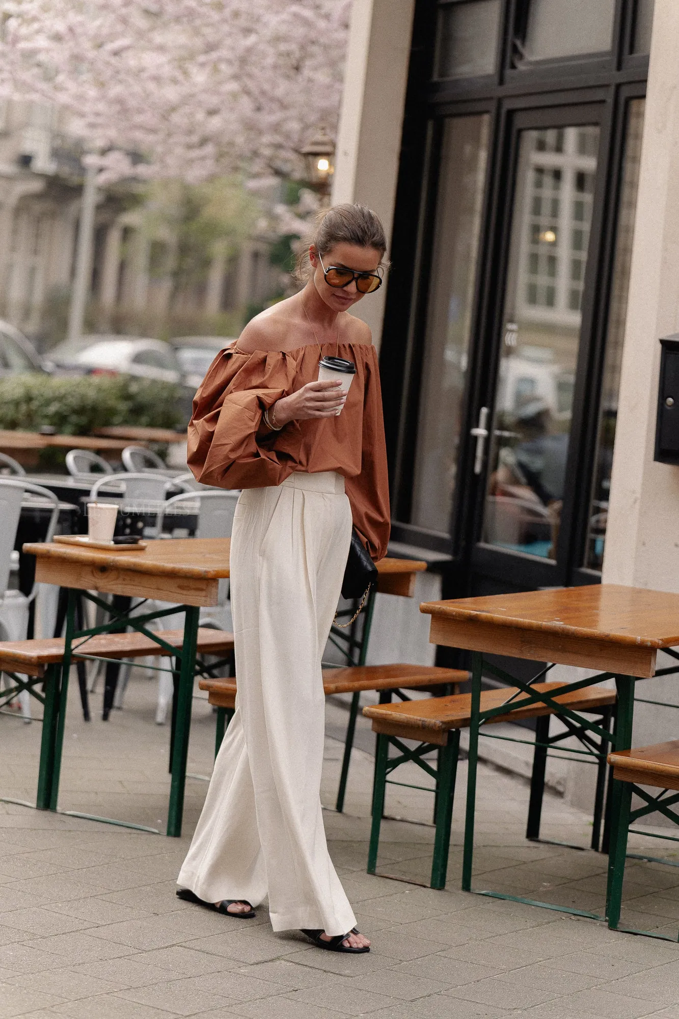 Fran off shoulder blouse brown