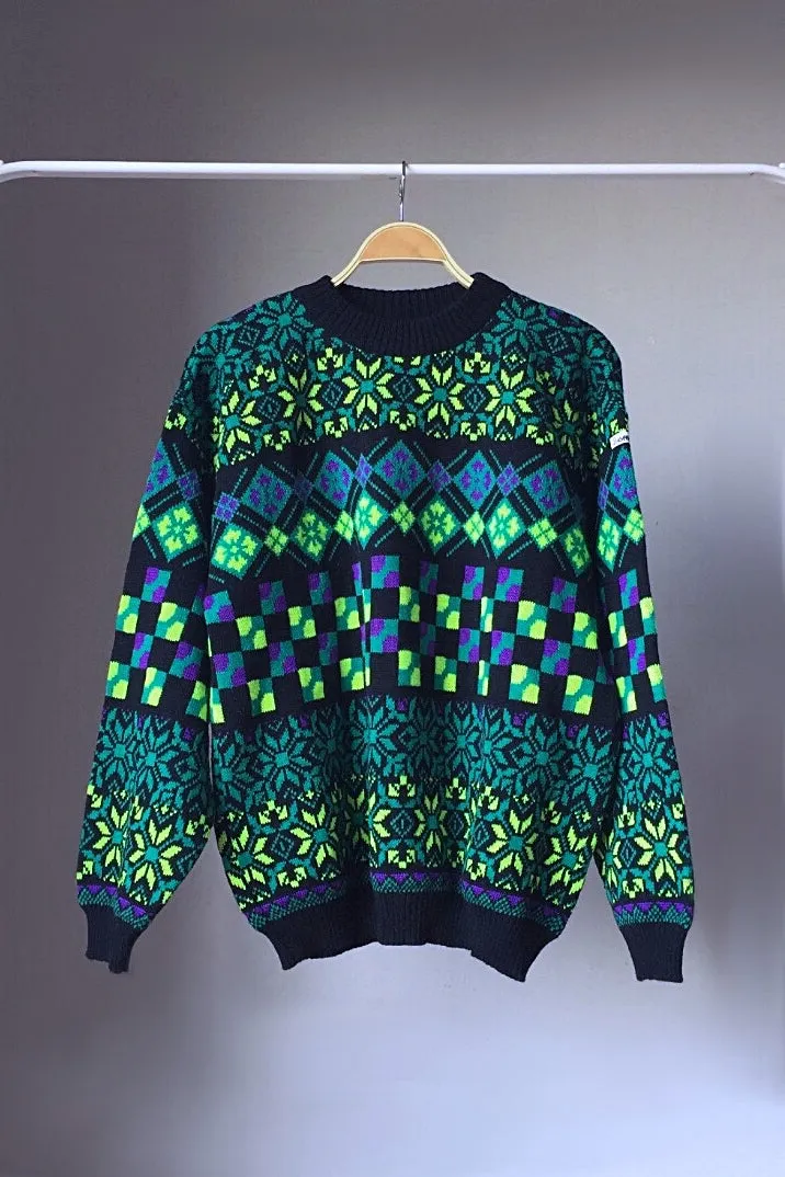 LÖFFLER 90s Neon Pattern Sweater