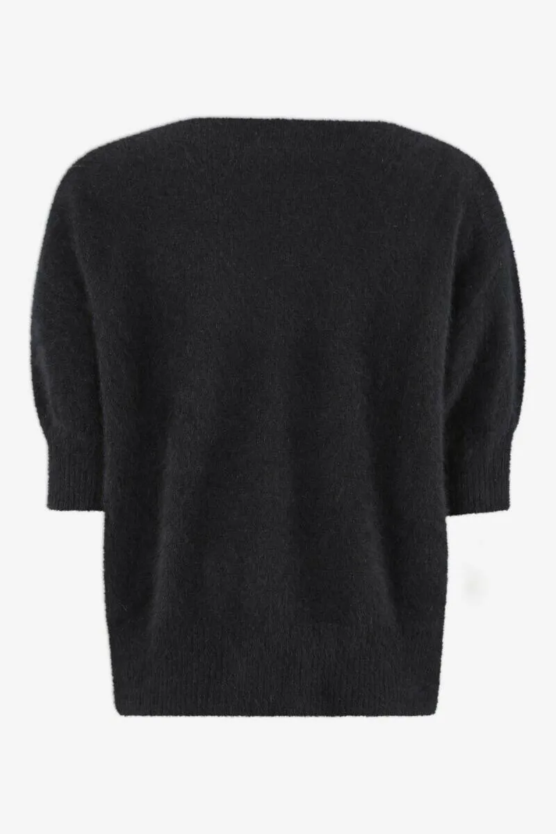 Moi Black