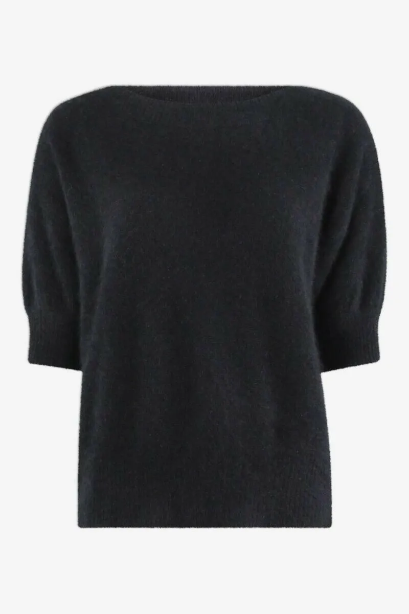 Moi Black