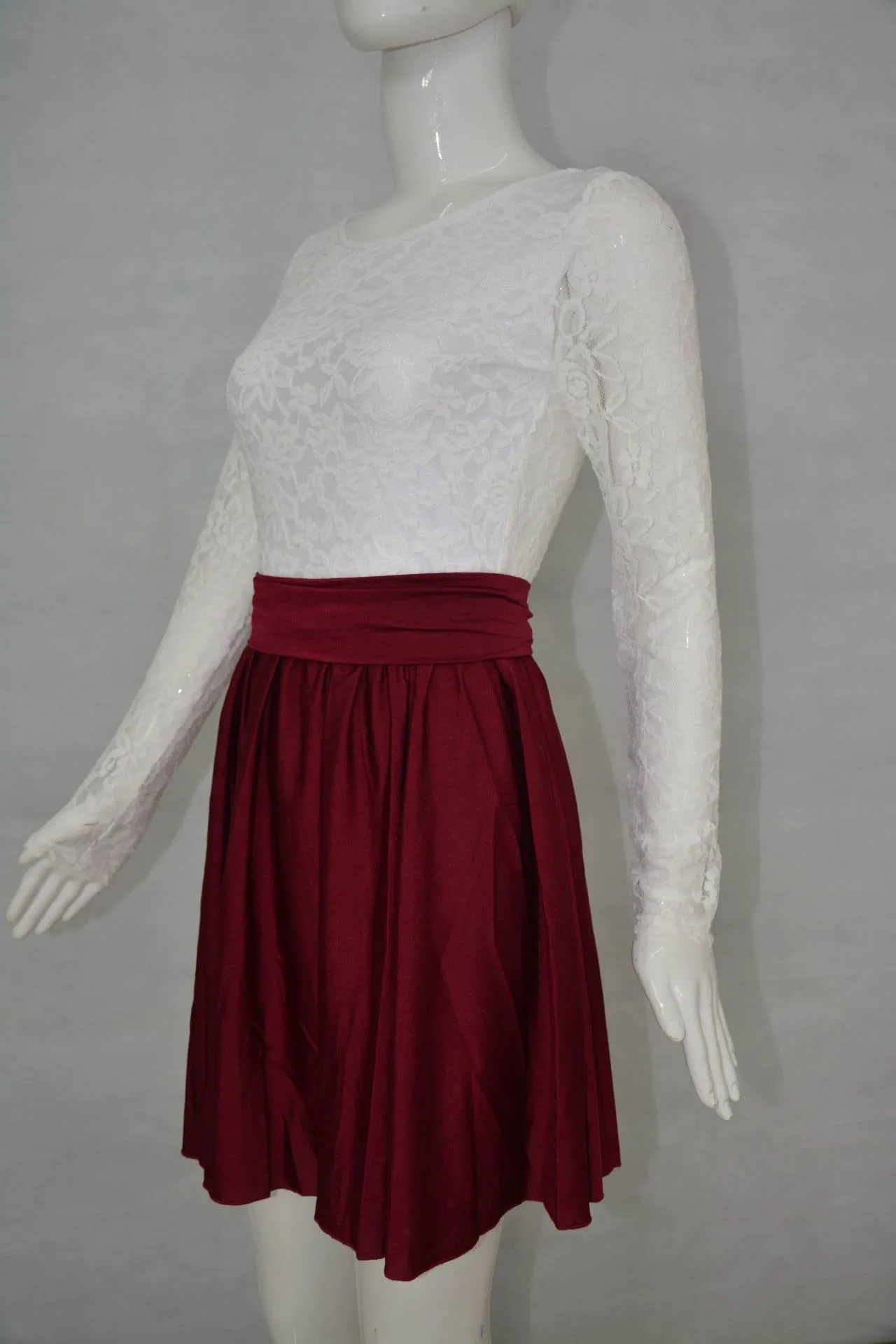 Scoop Long Sleeves Lace Patchwork Flared Pleated Short Dress