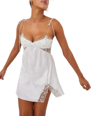 Women Lace Short Bodycon Dresses Vintage Ruffle A-Line Mini Dress Elegant Backless White Sundress Y2K Clubwear