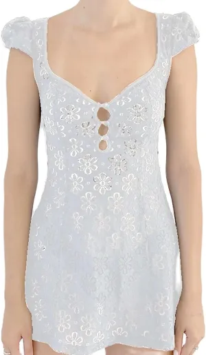 Women Lace Short Bodycon Dresses Vintage Ruffle A-Line Mini Dress Elegant Backless White Sundress Y2K Clubwear